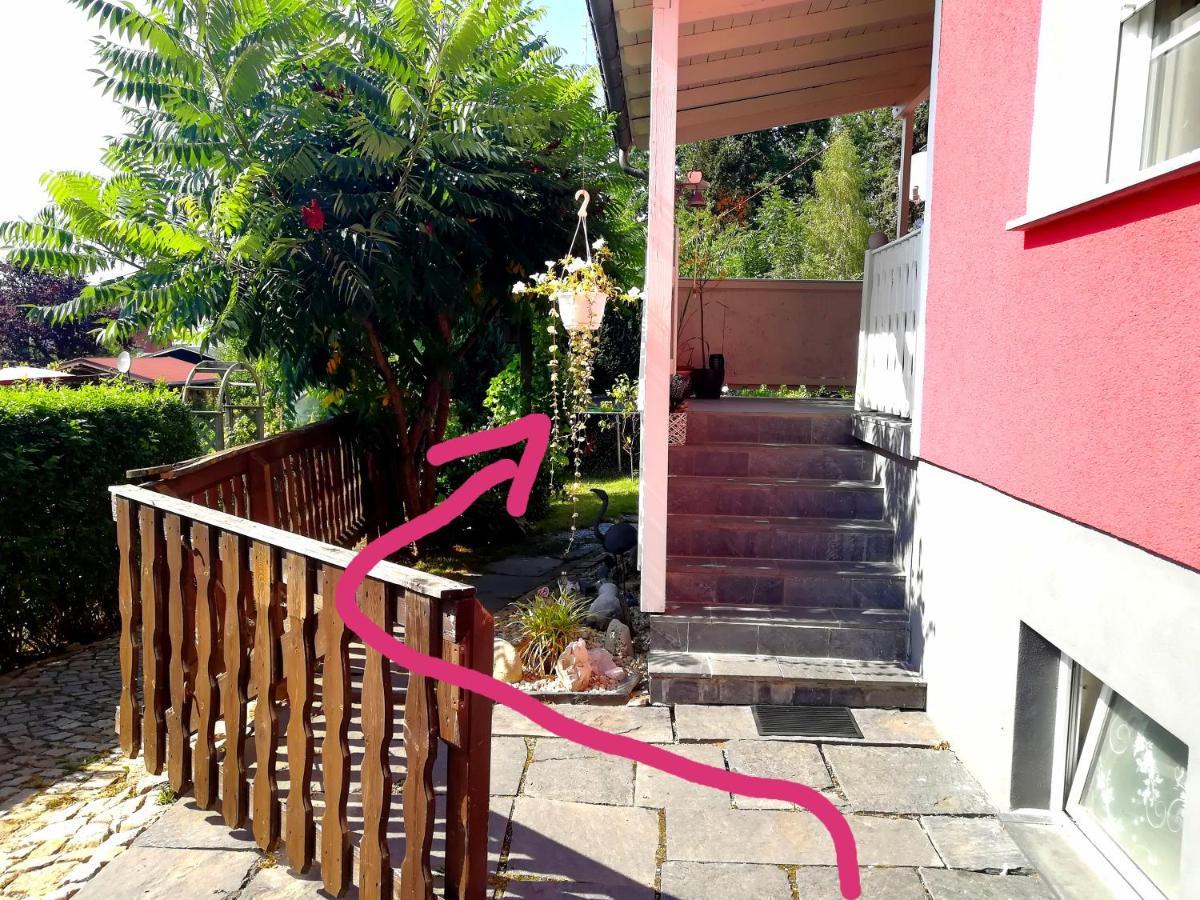 Kleines Studio Im Eichenwaeldchen, 1 Zimmer Kueche Bad Friedrichsgrun Eksteriør billede